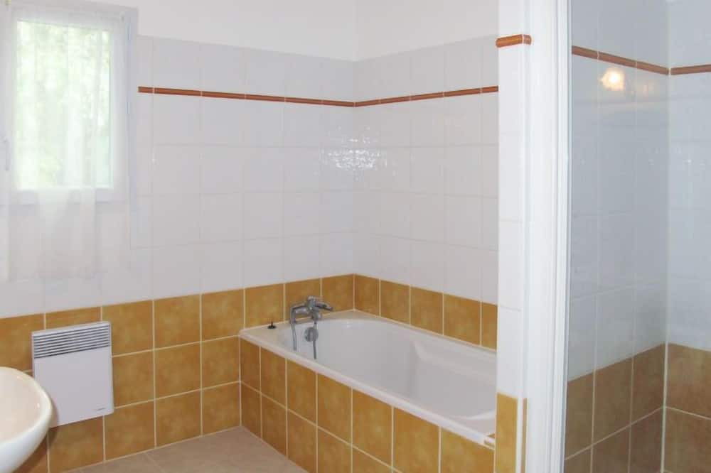 Photo of Bathroom in Saint-Pierre-d'Oleron