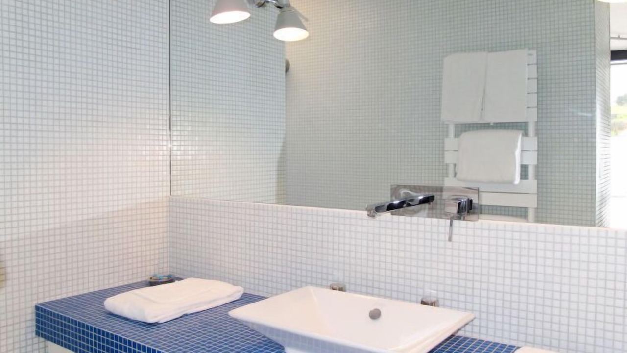 Photo of Bathroom in Locquirec