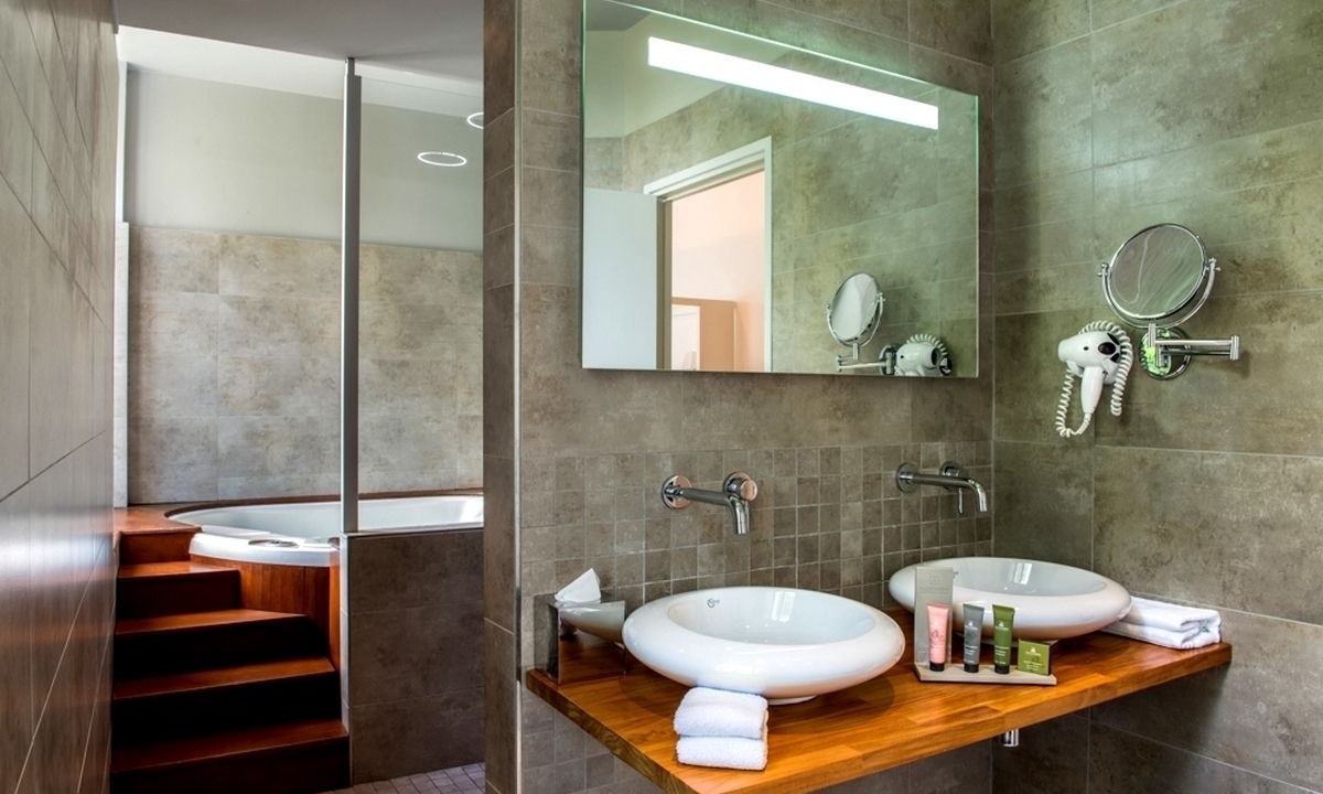Photo of Bedroom in Ploneour-Lanvern