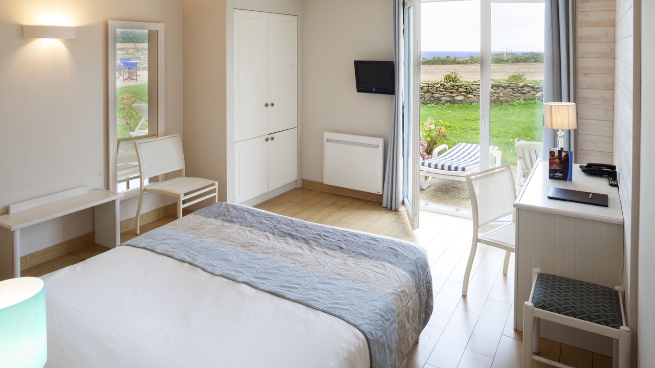 Photo of Bedroom in Saint-Mathieu