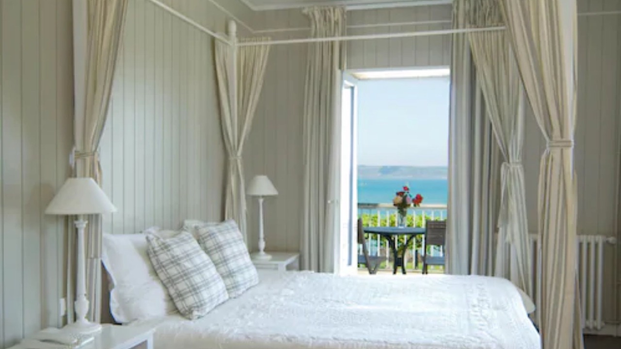 Photo of Bedroom in Locquirec