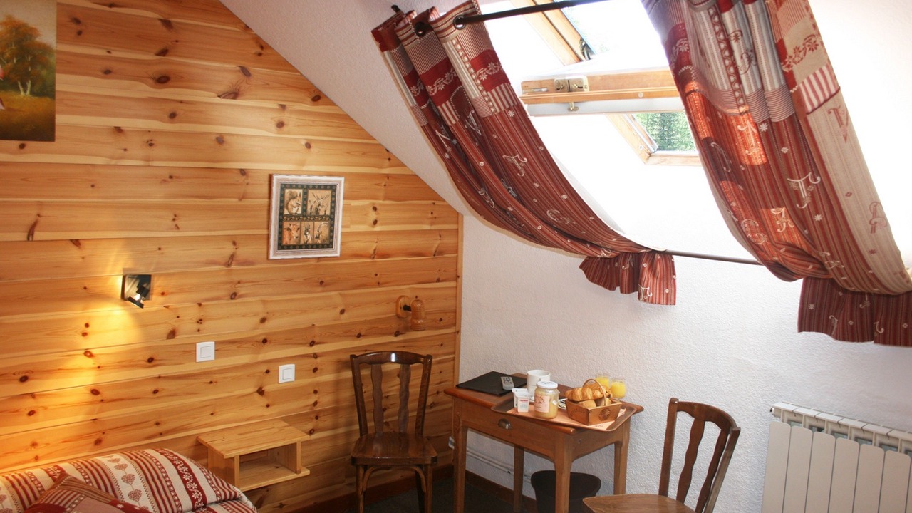 Photo of Bedroom in Molines-en-Queyras
