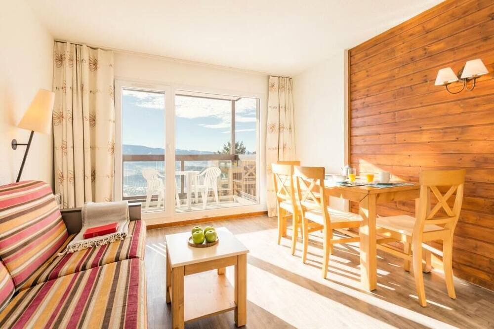 Photo of Livingroom in Font-Romeu-Odeillo-Via