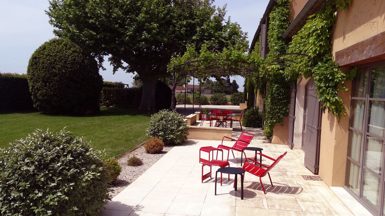Photo of Outdoor in Violes