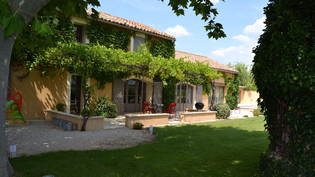 Photo of Outdoor in Violes