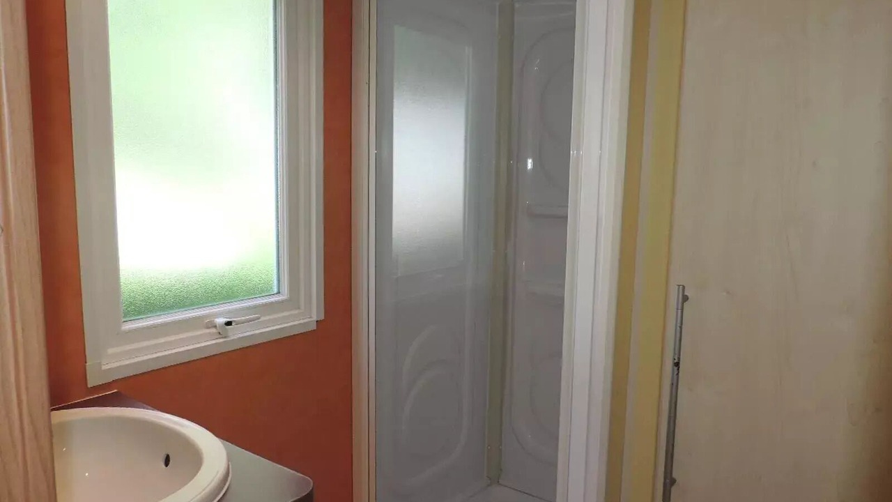 Photo of Bathroom in Illiers-Combray