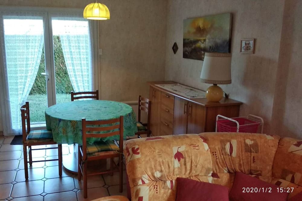 Photo of Livingroom in Ceyrat