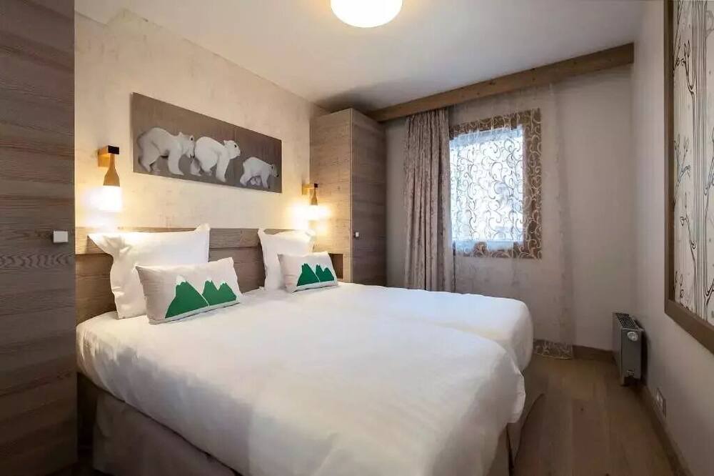 Photo of Bedroom in Meribel Centre