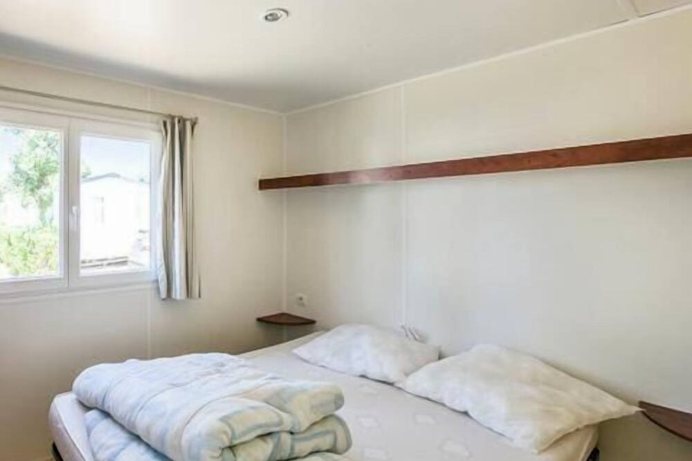 Photo of Bedroom in Angles