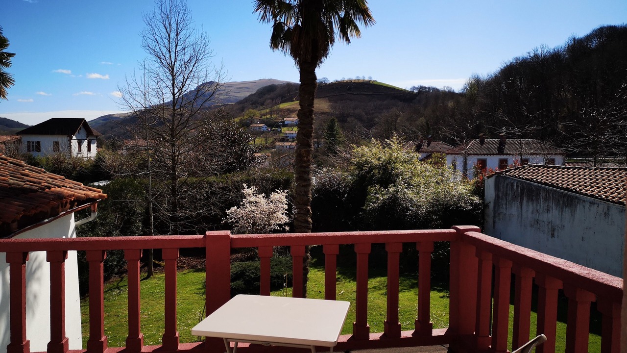Photo of Patio Balcony in Louhossoa
