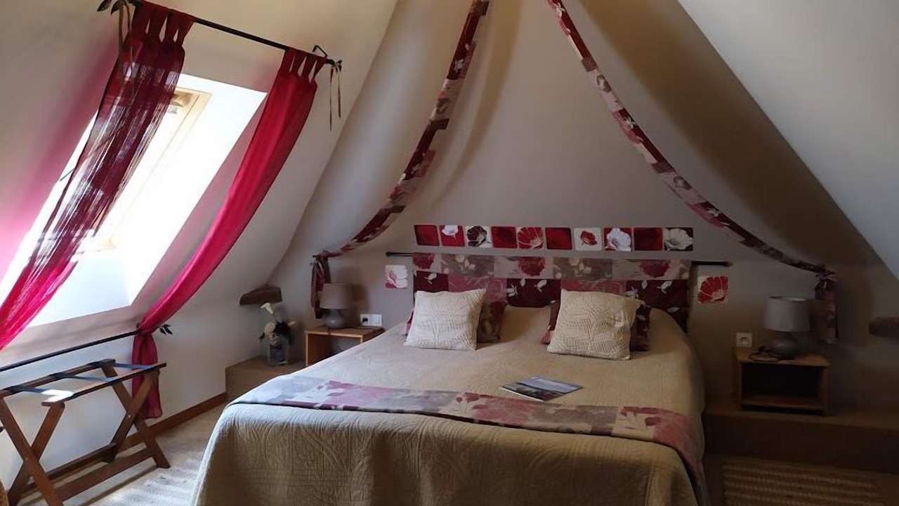 Photo of Bedroom in Saint-Wandrille-Rancon