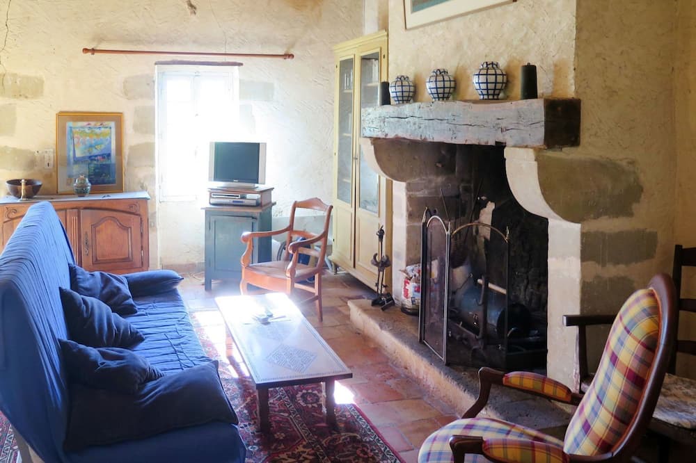Photo of Bedroom in Labretonie