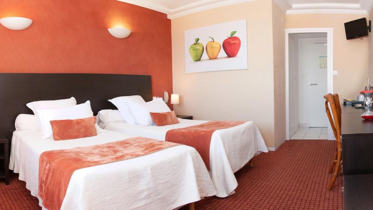 Photo of Bedroom in Vierville-sur-Mer