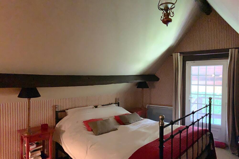 Photo of Bedroom in Le Cormier