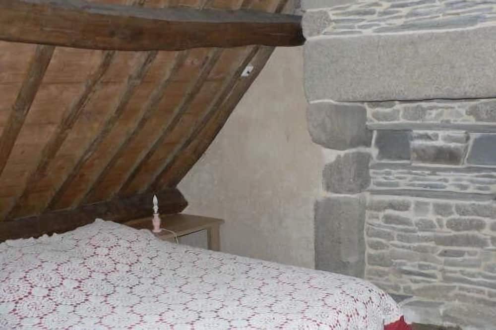 Photo of Bedroom in Plouneour-Menez