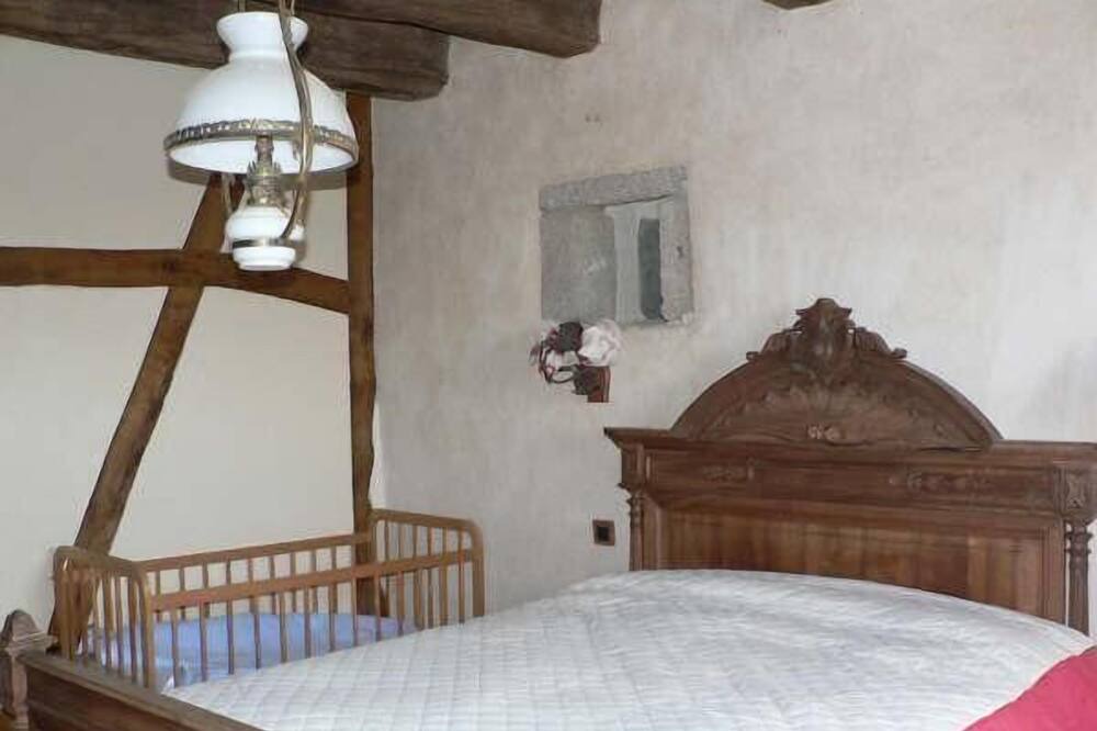 Photo of Bedroom in Plouneour-Menez