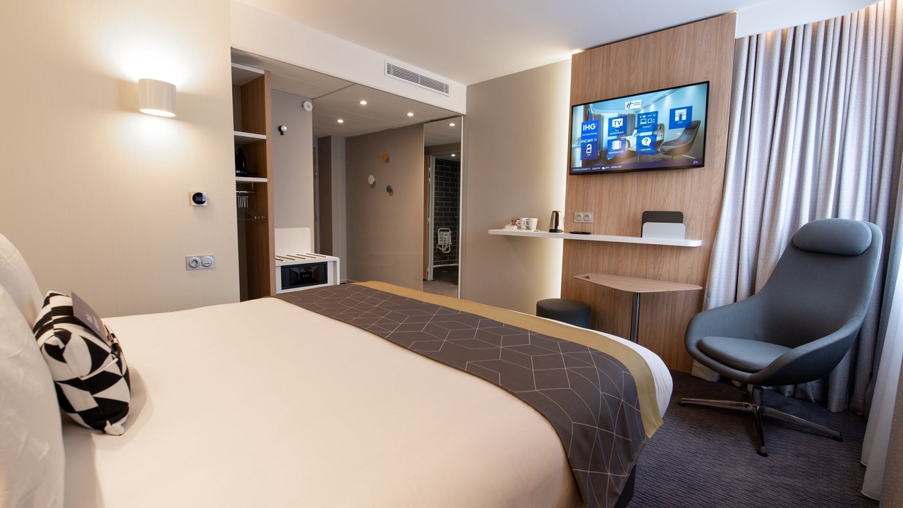 Photo of Bedroom in La Teste-de-Buch
