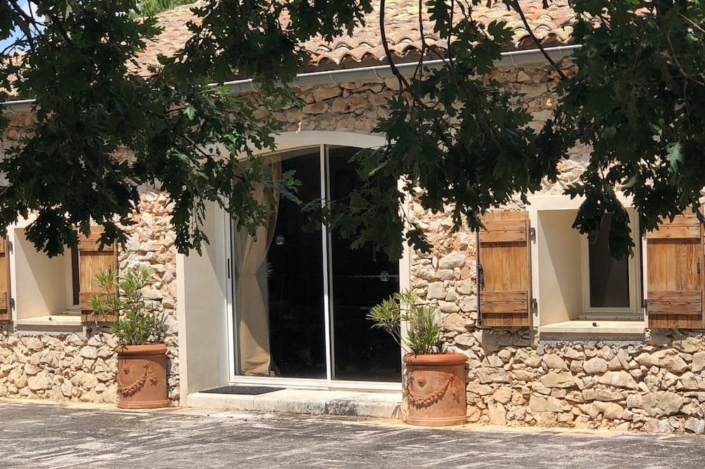Photo of Outdoor in Saint-Maximin-la-Sainte-Baume