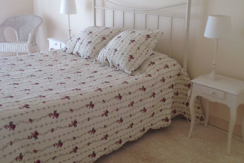 Photo of Bedroom in Saint-Maximin-la-Sainte-Baume