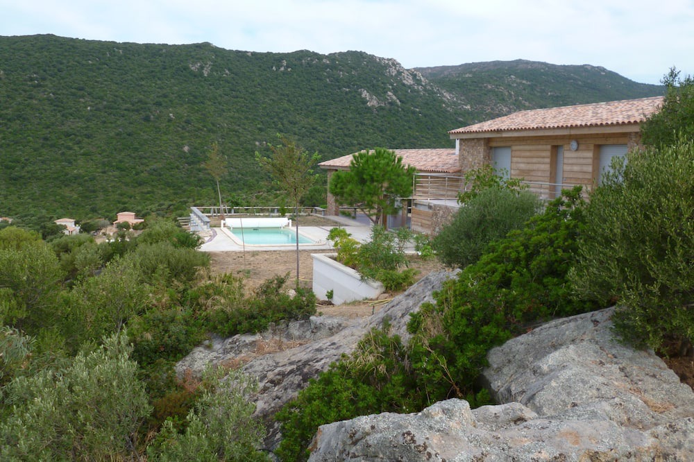 Photo of Outdoor in Monacia-d'Aullene