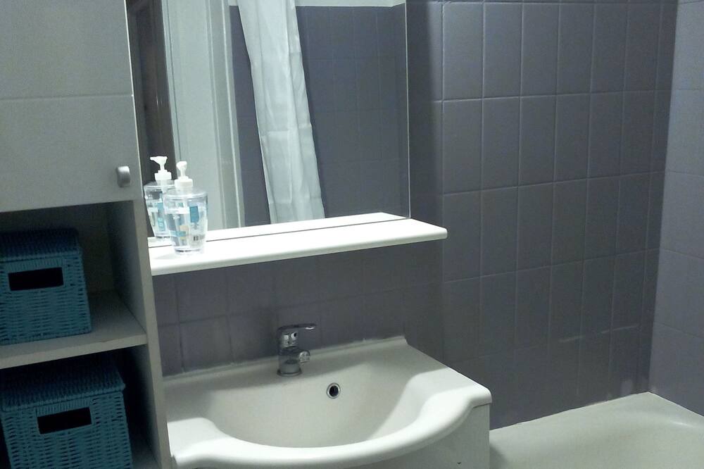 Photo of Bathroom in Herouville-Saint-Clair