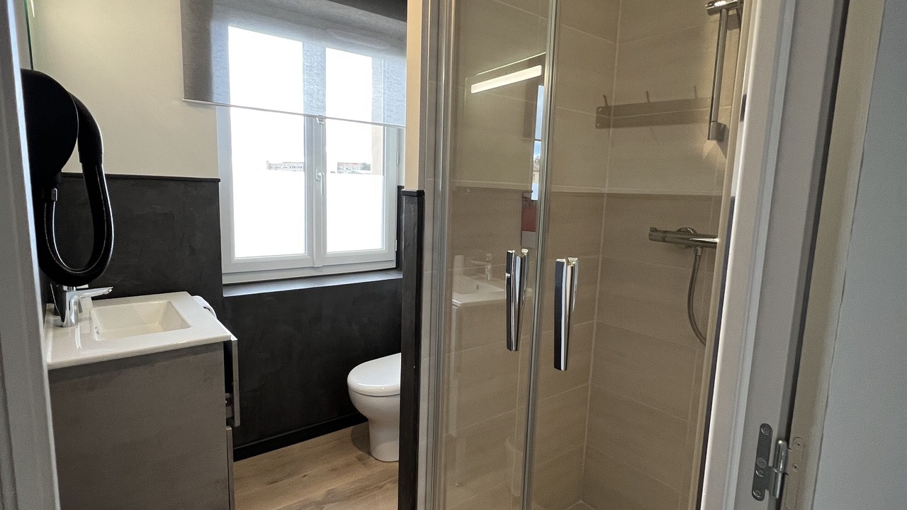 Photo of Bathroom in Aubenas