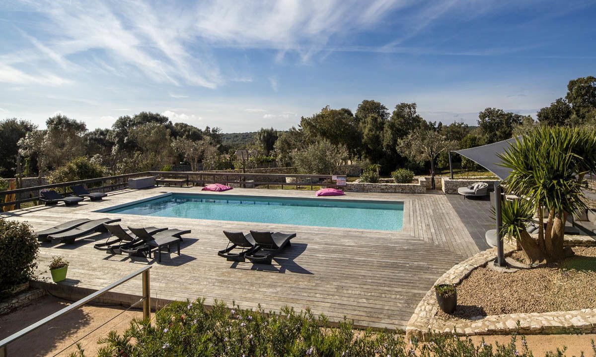 Photo of Outdoor in Bonifacio