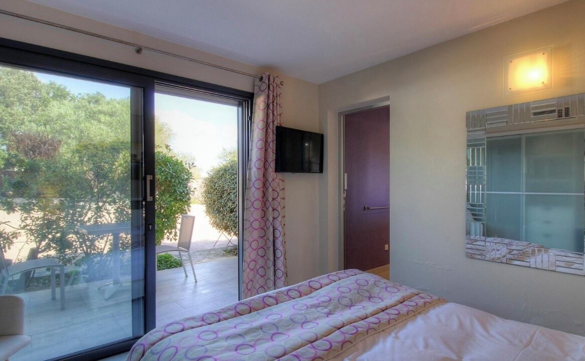 Photo of Bedroom in Bonifacio