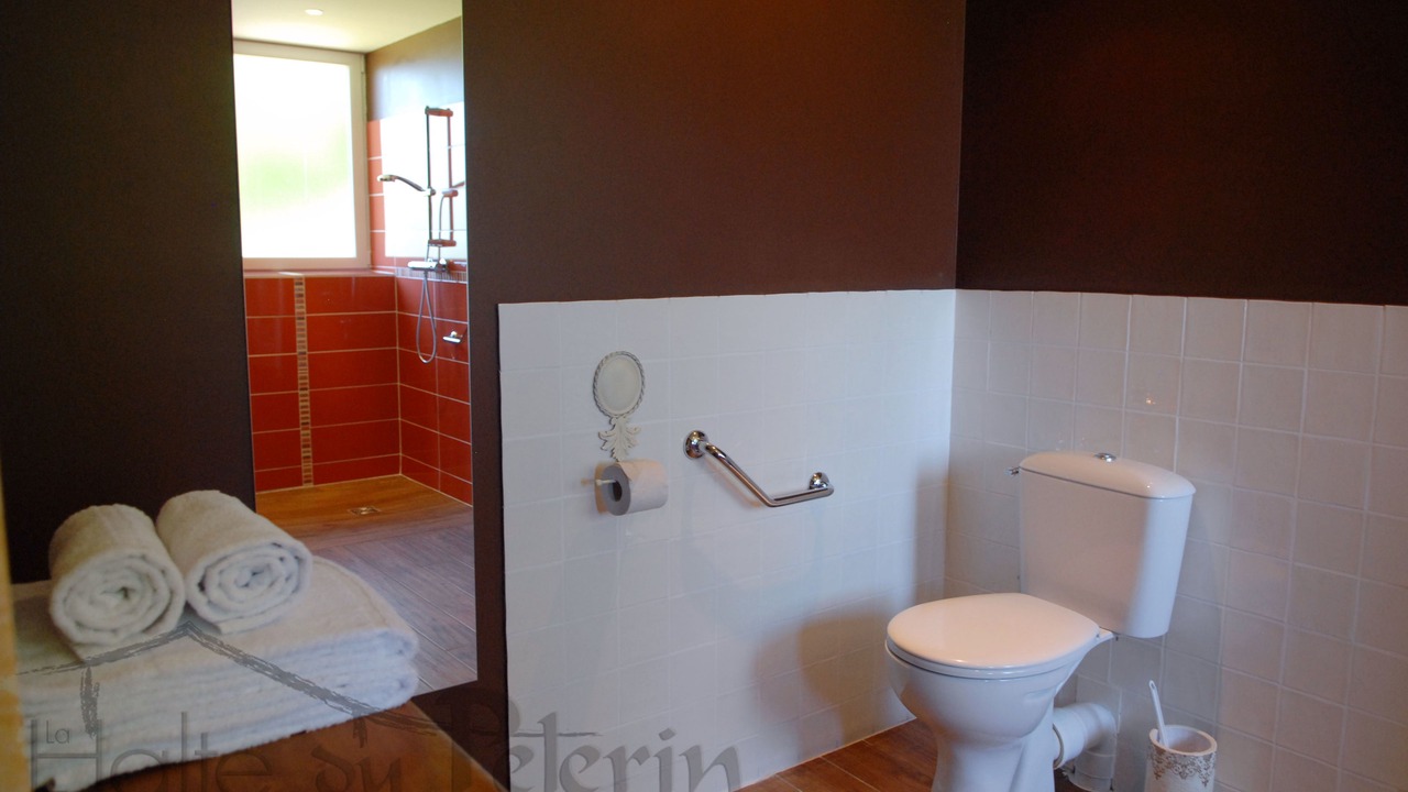 Photo of Bathroom in Cherier