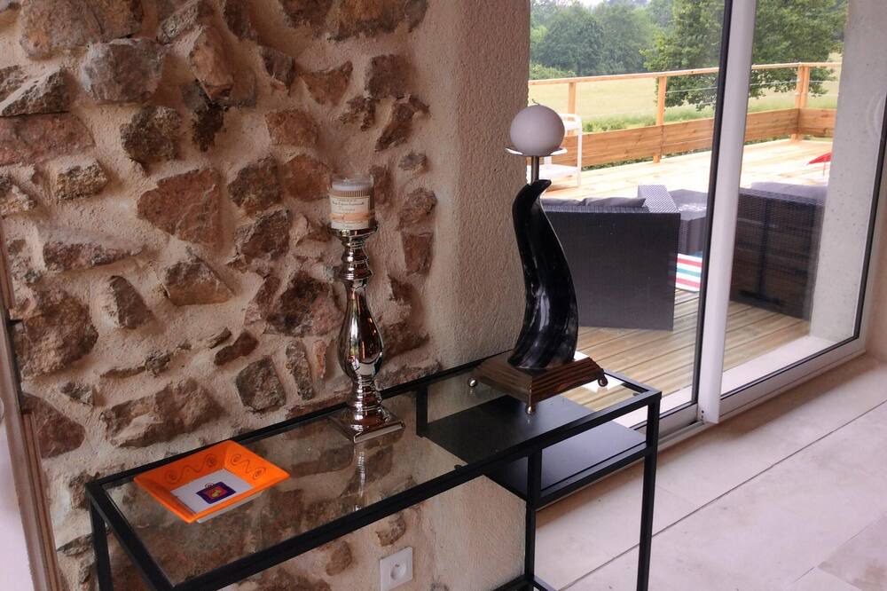 Photo of Livingroom in Abjat-sur-Bandiat
