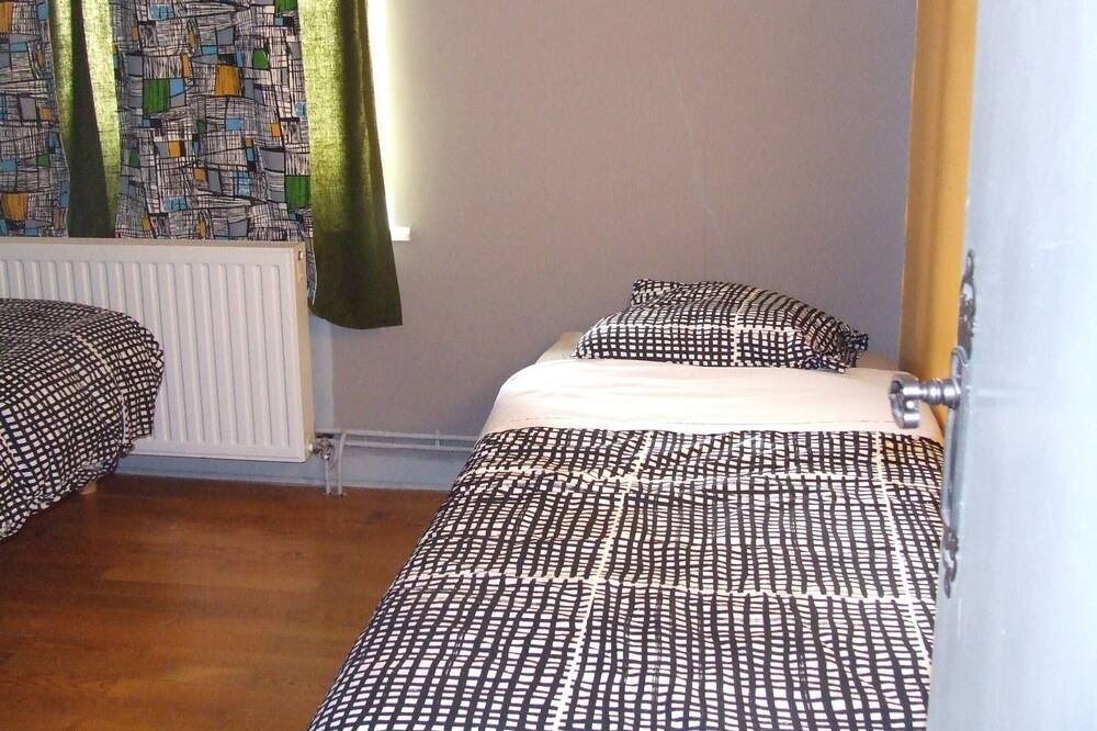 Photo of Bedroom in Vaulx En Velin Village