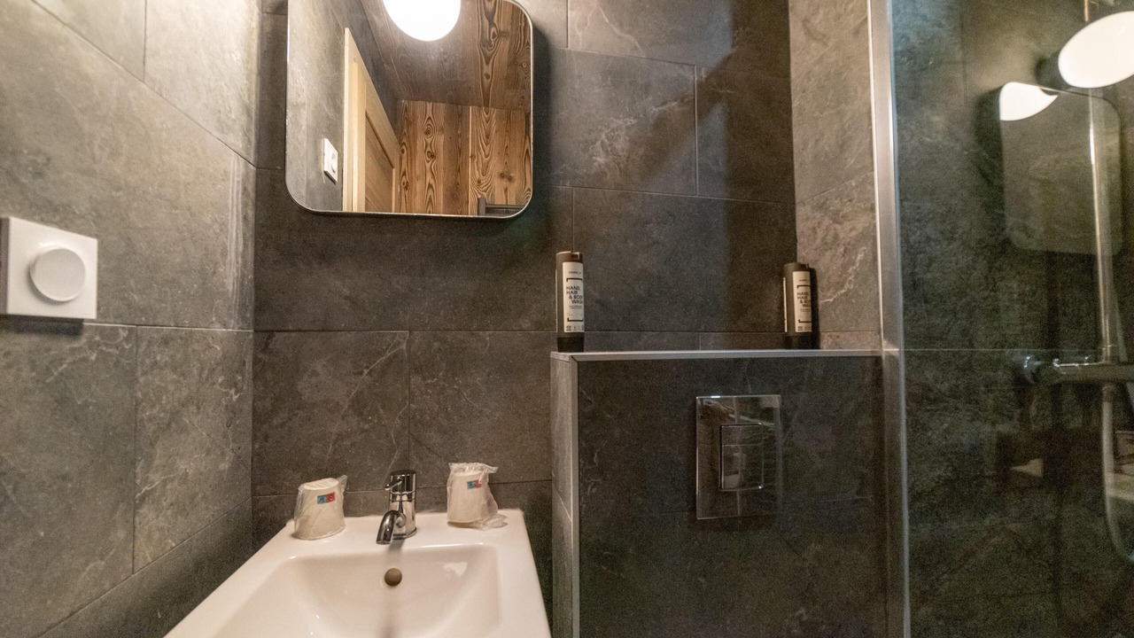 Photo of Bathroom in Font-Romeu-Odeillo-Via