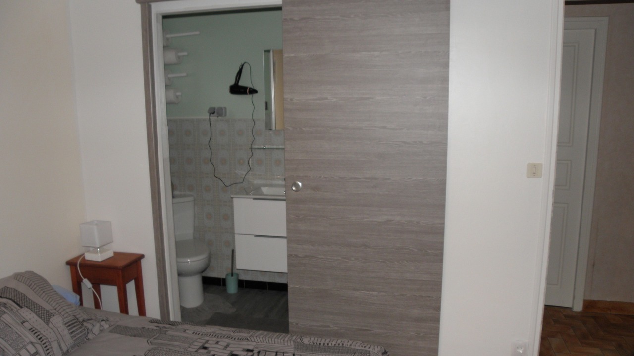 Photo of Bathroom in Teloche