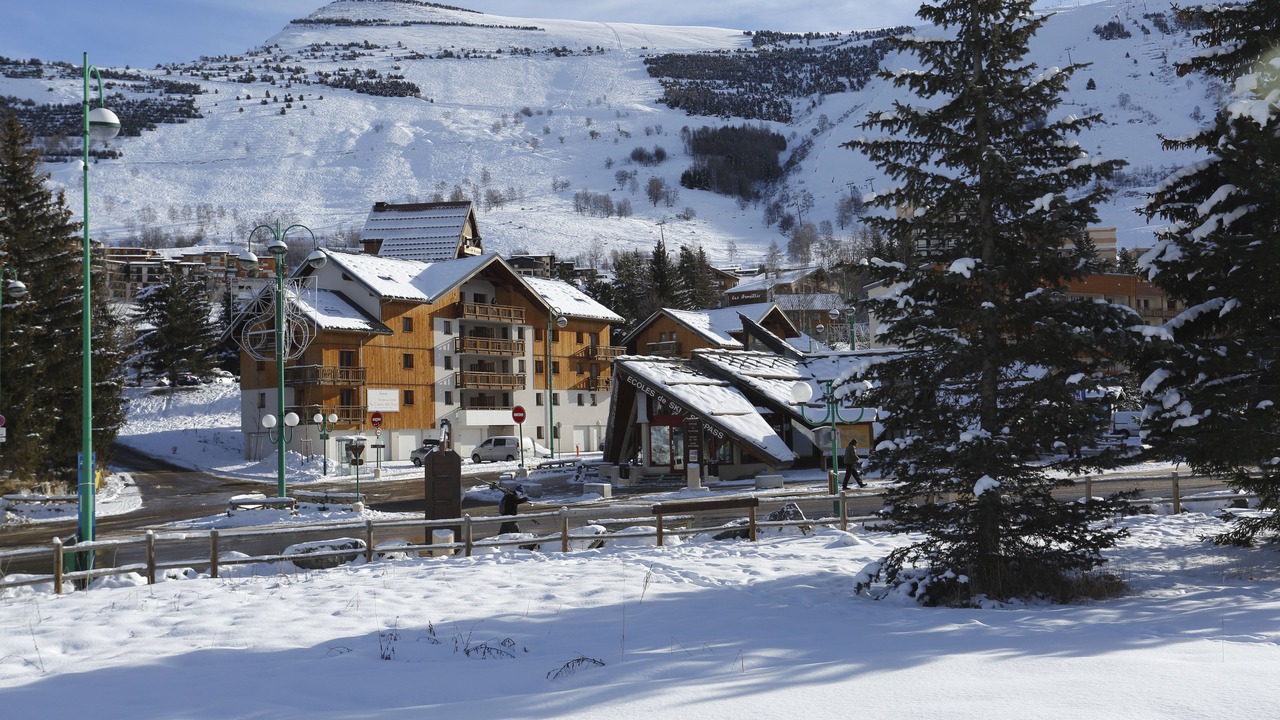 Photo of Buildings in Les Deux Alpes