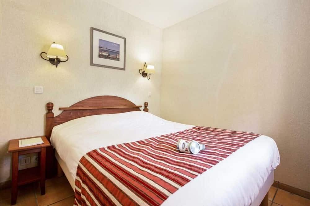 Photo of Bedroom in Uhart-Cize