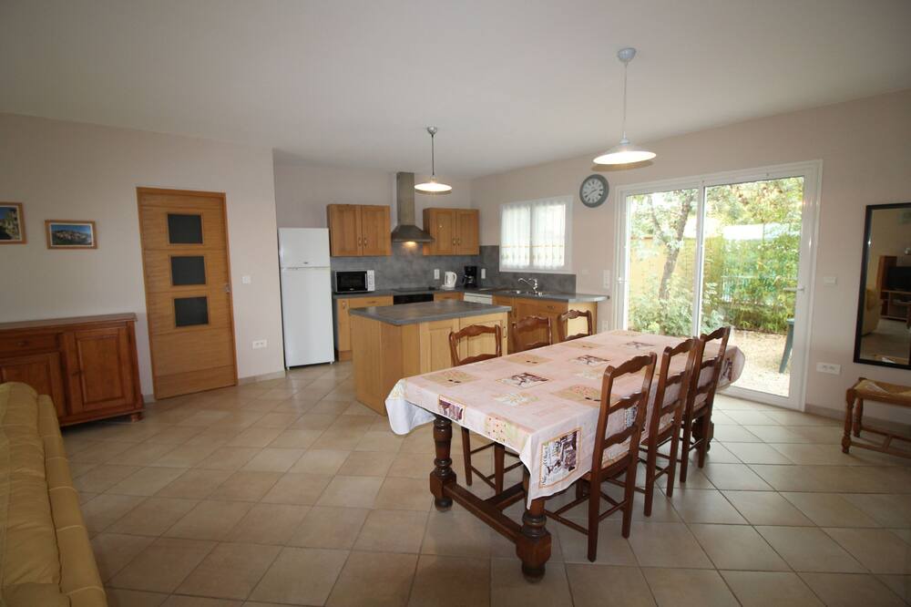 Photo of Kitchen in Murviel-les-Beziers