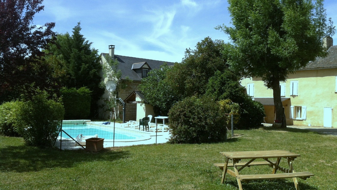 Photo of Outdoor in Villeneuve d'Aveyron