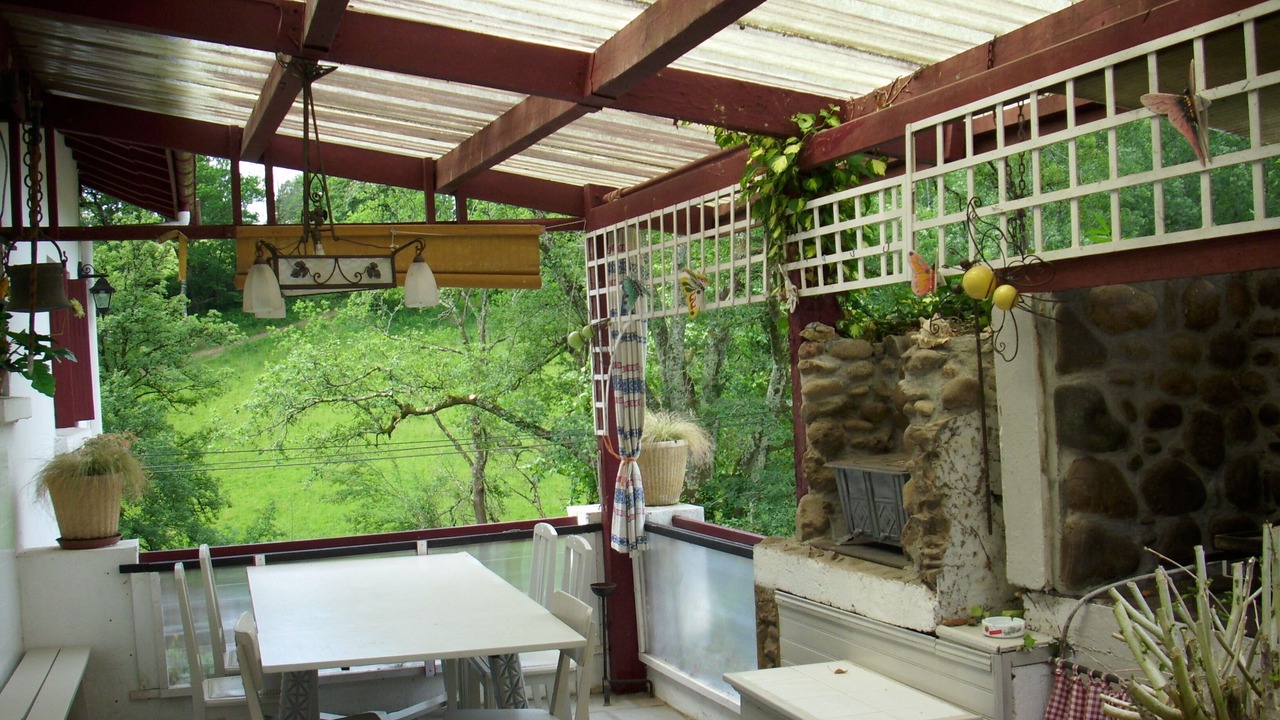 Photo of Outdoor in Garindein