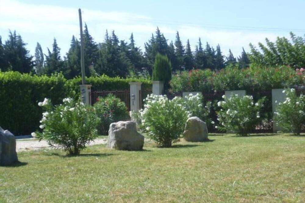 Photo of Outdoor in Sarrians
