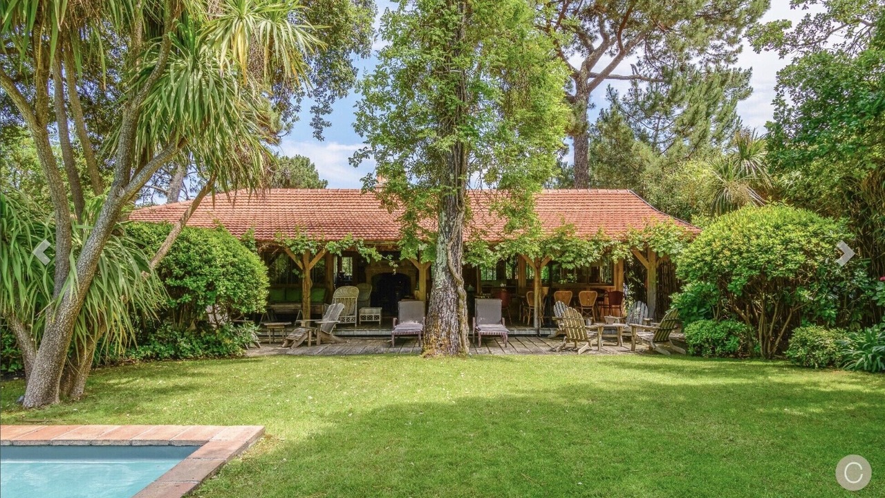 Photo of Outdoor in Le Canon