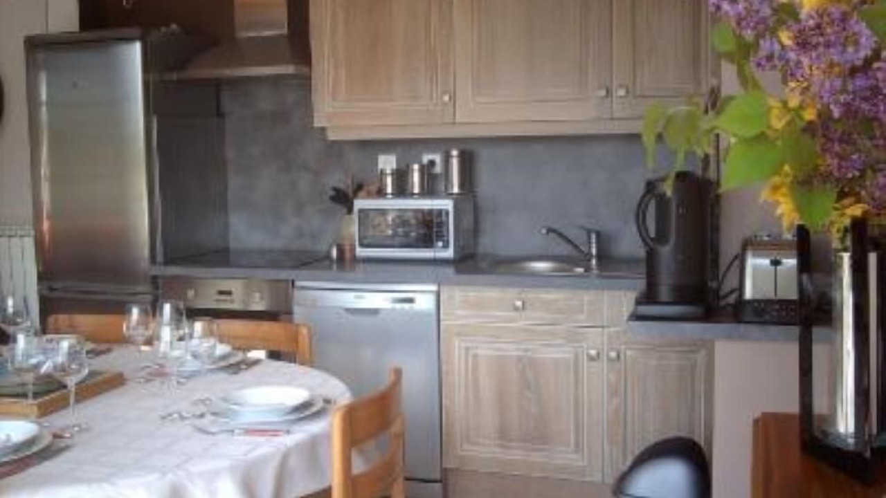 Photo of Kitchen in Saint-Amandin