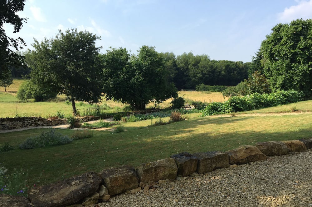 Photo of Outdoor in Benest