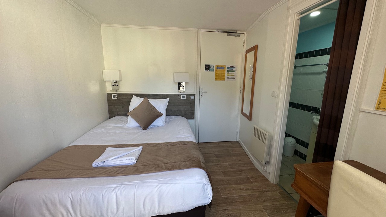 Photo of Bedroom in Annot