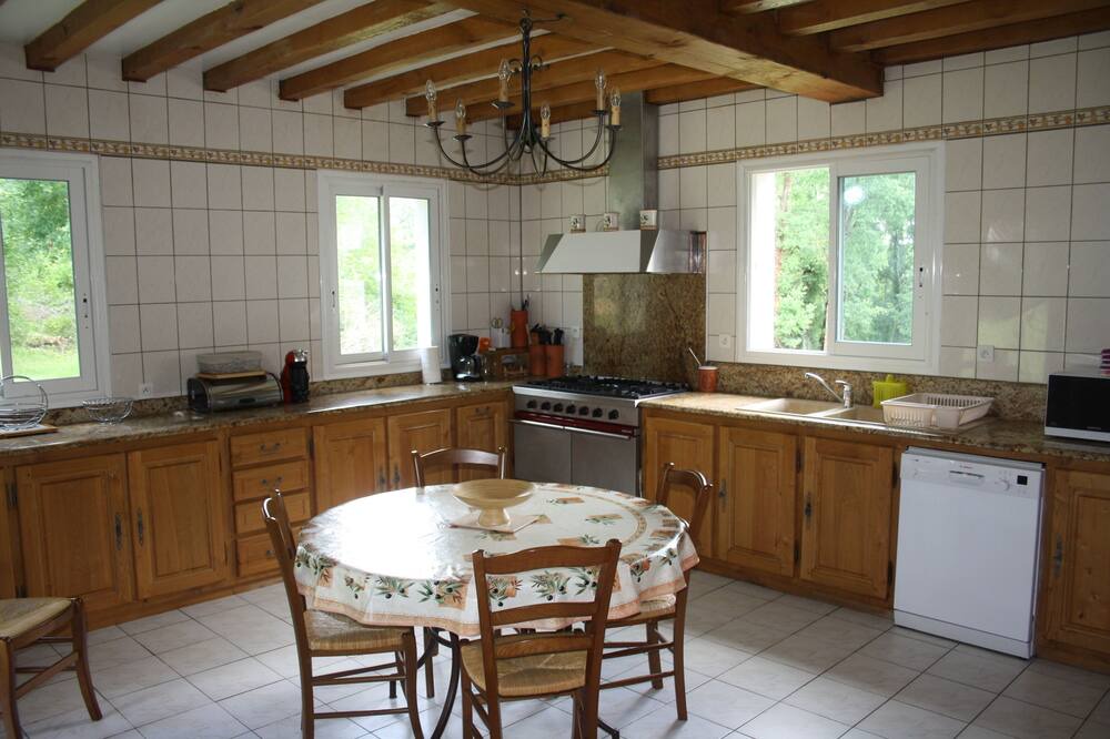 Photo of Kitchen in Le Change