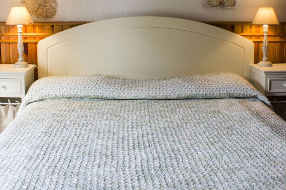 Photo of Bedroom in Le Change