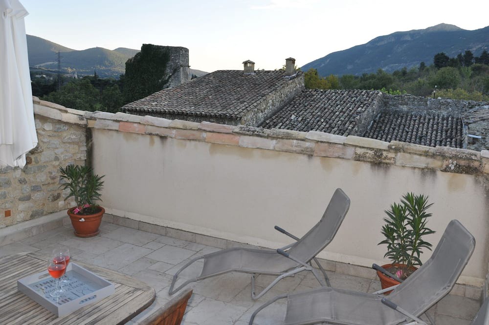 Photo of Patio Balcony in Roche-Saint-Secret