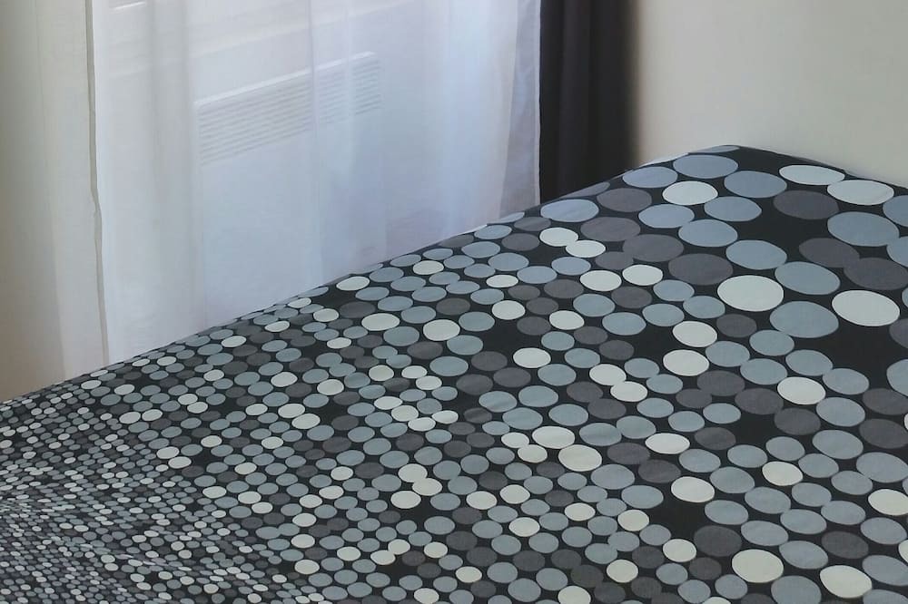 Photo of Bedroom in Le Camas