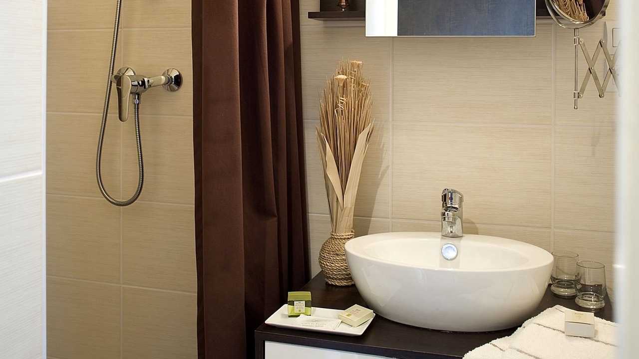 Photo of Bathroom in Grandeyrolles