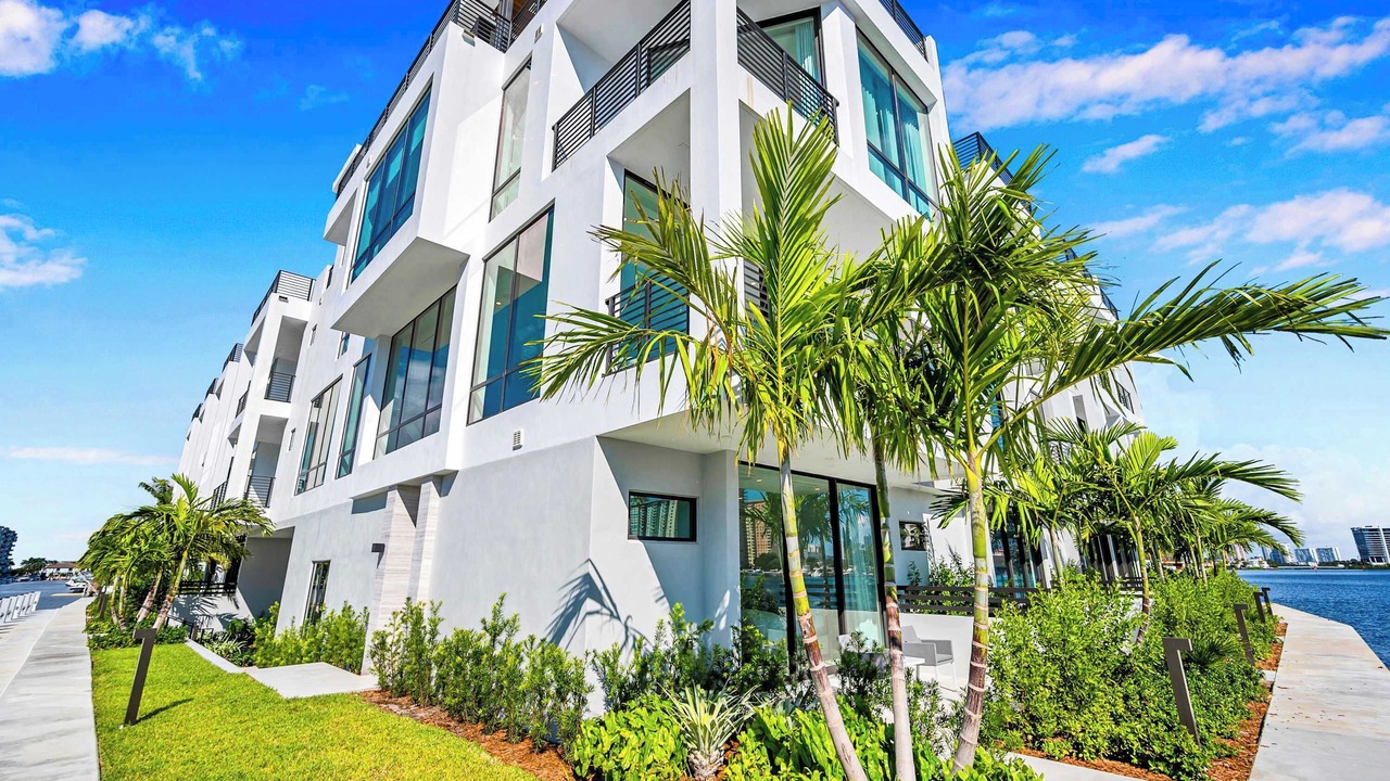 Photo of Outdoor in Eastern Shores