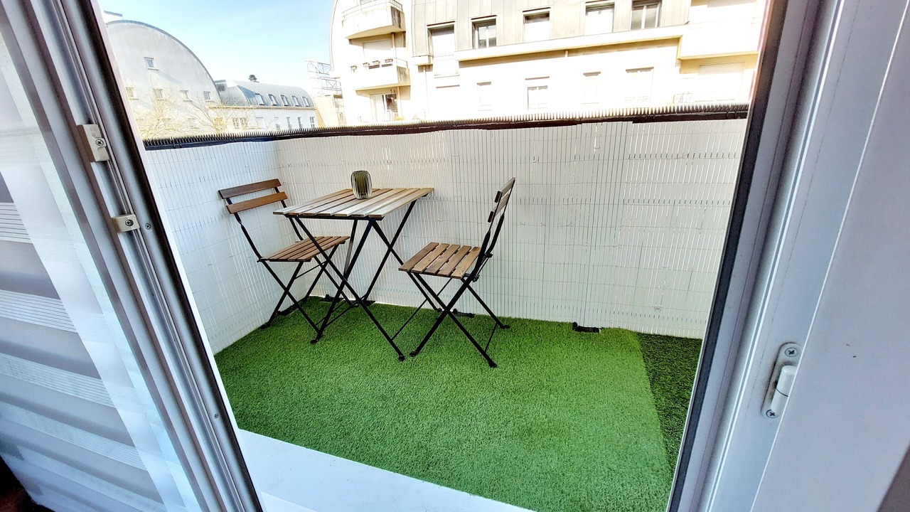 Photo of Outdoor in Cergy